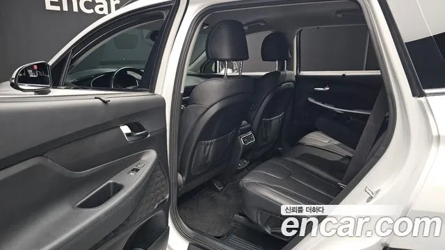 Hyundai Santa Fe Santa Fe (New) — Фото автомобиля 18