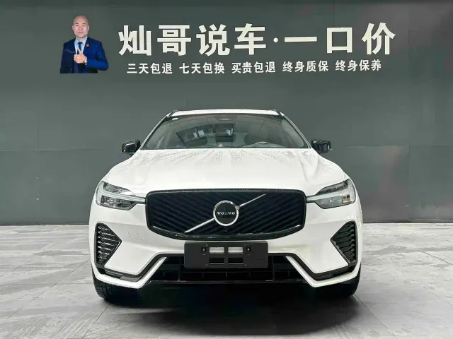 Volvo XC60 — Фото автомобиля 3