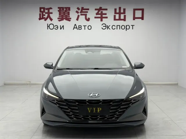 Hyundai Elantra — Фото автомобиля 2