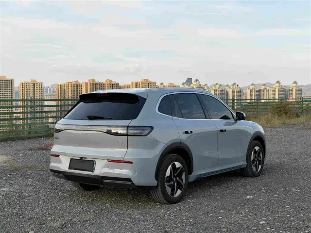 Geely Galaxy Galaxy E5 2024 530km Explore+ Edition — Фото автомобиля 4