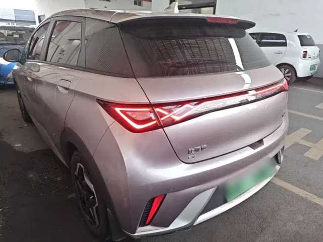 BYD Dolphin — Фото автомобиля 4