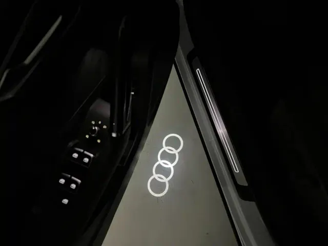 Audi Q2L — Фото автомобиля 11