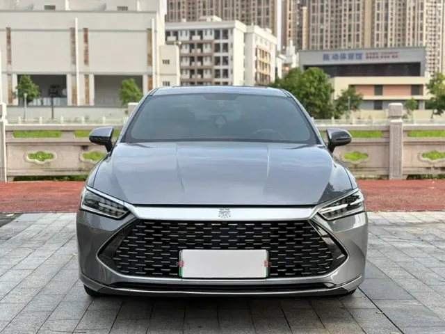 BYD Qin PLUS — Фото автомобиля 2