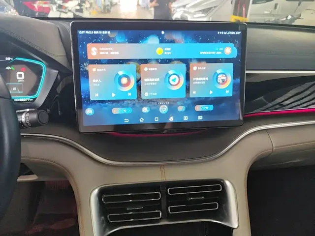 BYD Song PLUS — Фото автомобиля 12