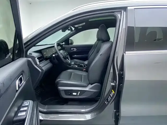 Li Auto ONE — Фото автомобиля 13