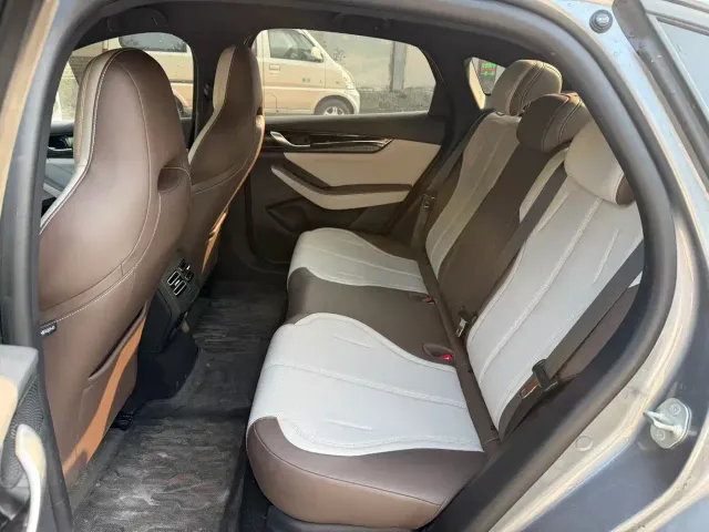 BYD Qin PLUS — Фото автомобиля 7