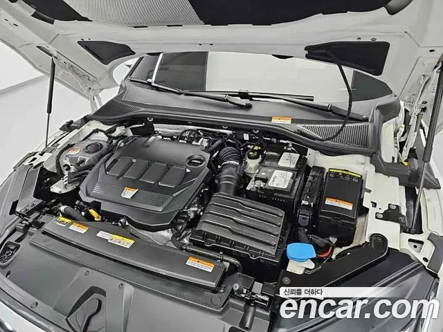 Volkswagen Arteon Arteon 2.0 TDI R-LINE 4Motion — Фото автомобиля 6