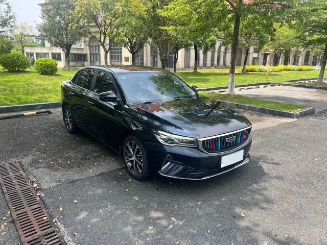 Фотография автомобиля — Geely Emgrand