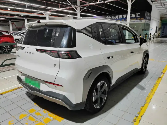 GAC Aion Y — Фото автомобиля 9
