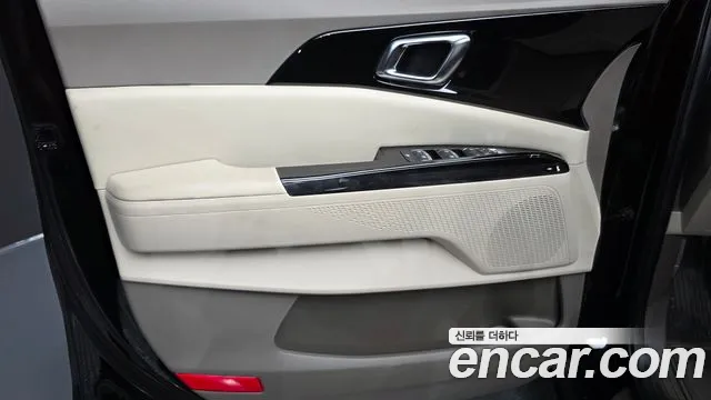 Kia Canival Carnival 4 поколение Бензин 9 мест Noblesse — Фото автомобиля 23