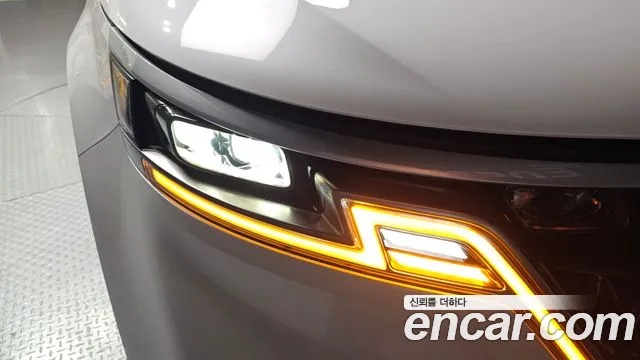 Kia Canival Carnival 4 поколение 9 мест Prestige — Фото автомобиля 19