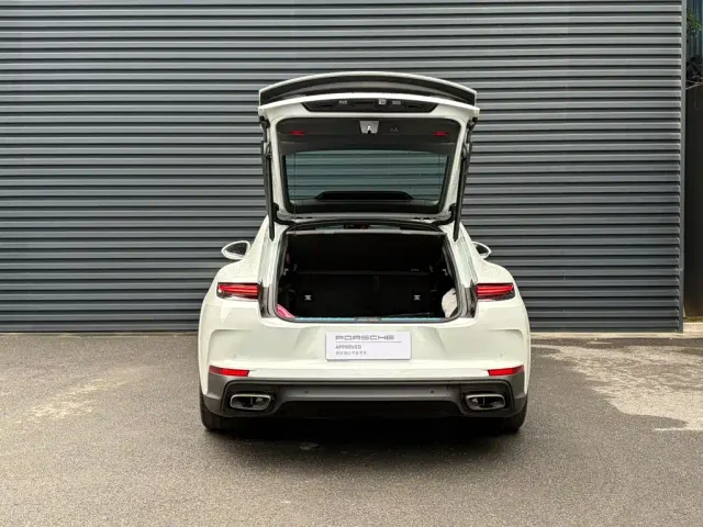 Porsche Panamera — Фото автомобиля 8