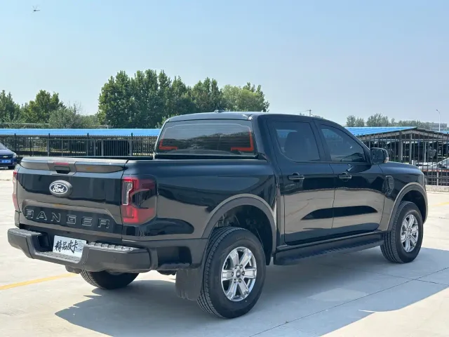 Ford Ranger — Фото автомобиля 15