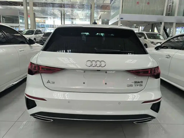 Audi A3 — Фото автомобиля 3