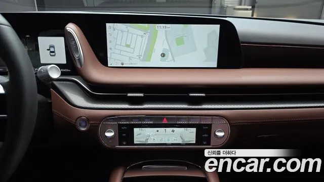 Genesis G90 Бензин 3.5 турбо AWD — Фото автомобиля 19