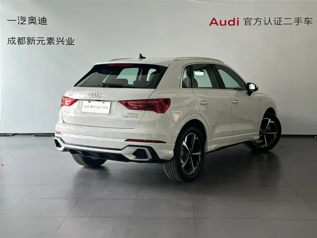 Audi Q3 — Фото автомобиля 4