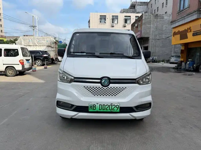 Dongfeng Yufeng Yufeng EM26 — Фото автомобиля 2