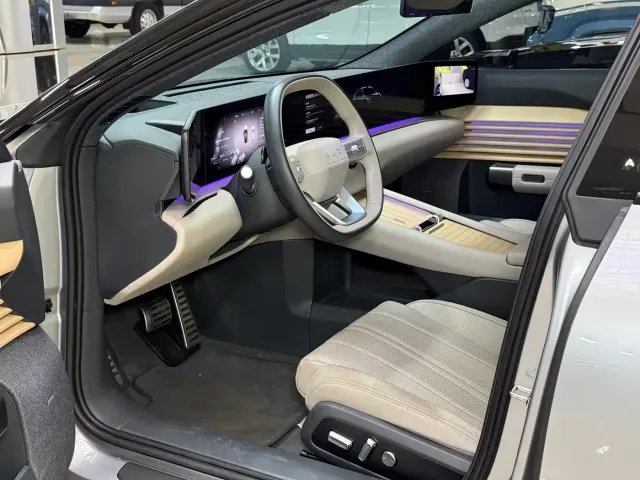 Audi Audi E5 Sportback 2025 Model Base Version — Фото автомобиля 12