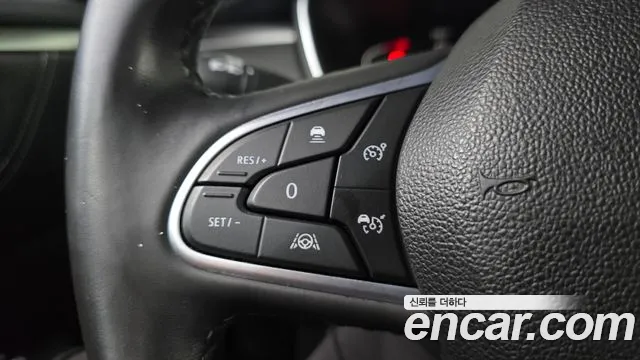 Renault Korea SM6 New — Фото автомобиля 23
