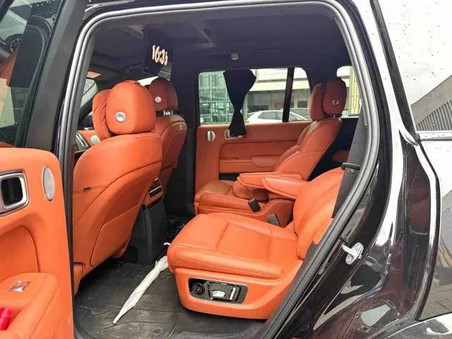 Li Auto Li Xiang L9 2022 Max — Фото автомобиля 4