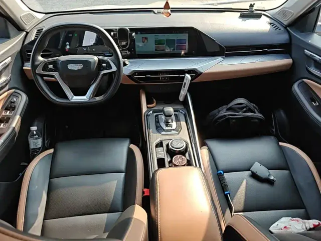 Geely Haoyue PRO — Фото автомобиля 9