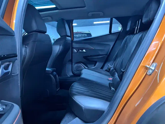 Peugeot 2008 — Фото автомобиля 8