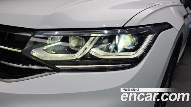 Volkswagen Tiguan — Фото автомобиля 19