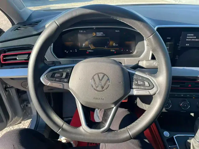 Volkswagen Lavida — Фото автомобиля 13