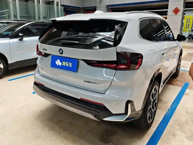 BMW X1 — Фото автомобиля 3