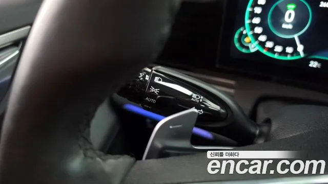 Hyundai Grandeur (New) Hybrid — Фото автомобиля 30