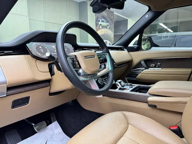Land Rover Range Rover — Фото автомобиля 8