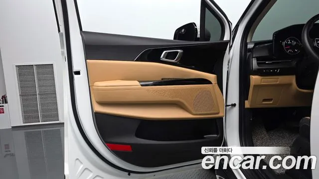 Kia Canival Carnival 4 поколение Бензин 9 мест Noblesse — Фото автомобиля 20