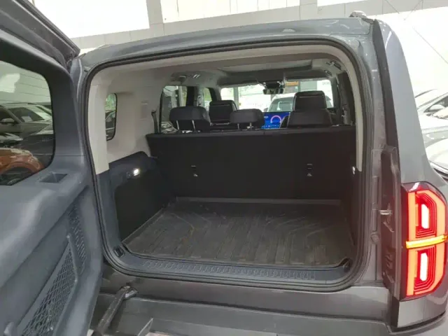 BYD FangChengBao Leopard 5 — Фото автомобиля 18