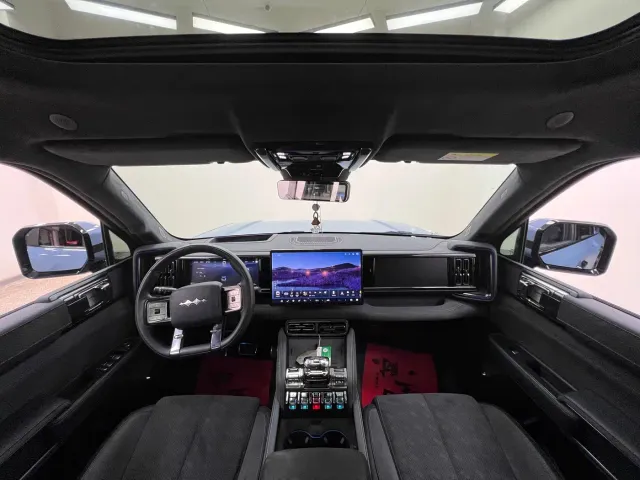 BYD FangChengBao Leopard 5 — Фото автомобиля 20