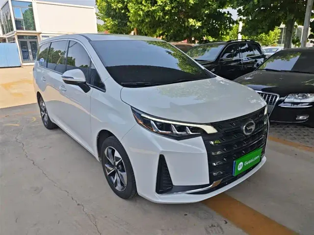 GAC Trumpchi M6 — Фото автомобиля 3