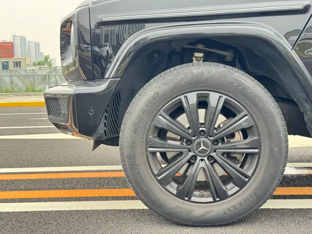 Mercedes-Benz G-Class — Фото автомобиля 9
