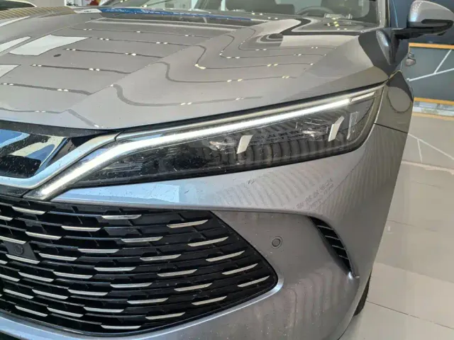 BYD Qin L — Фото автомобиля 7