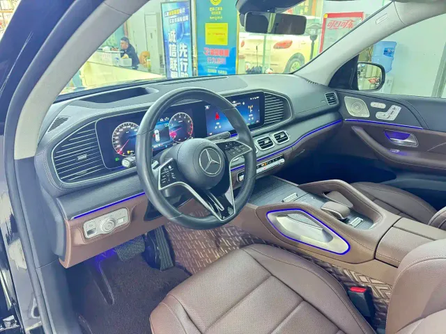 Mercedes-Benz GLE-Class — Фото автомобиля 8