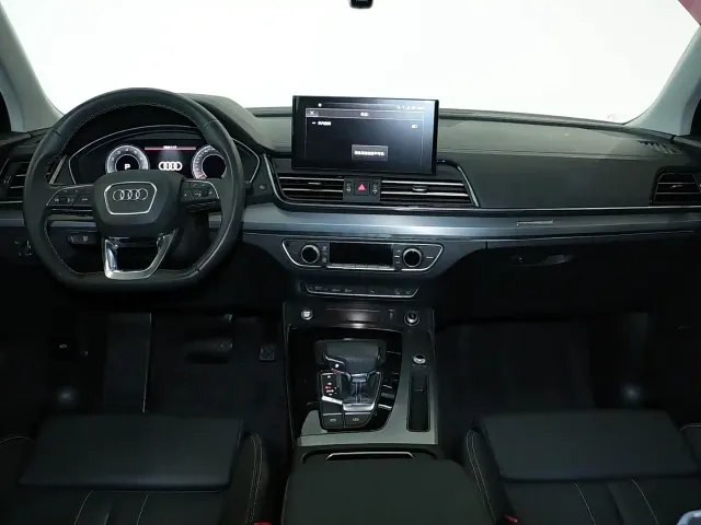 Audi Q5L — Фото автомобиля 7