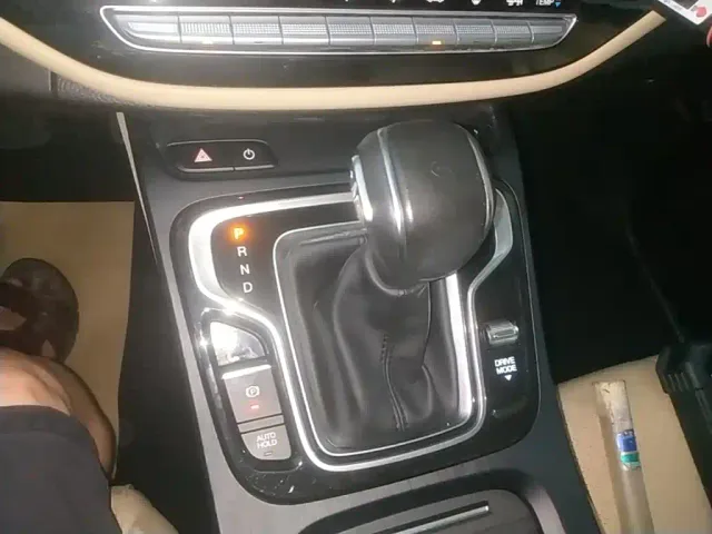 GAC Trumpchi M6 — Фото автомобиля 13