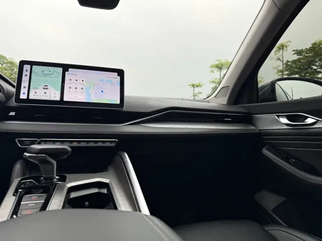 Geely Xingrui — Фото автомобиля 10