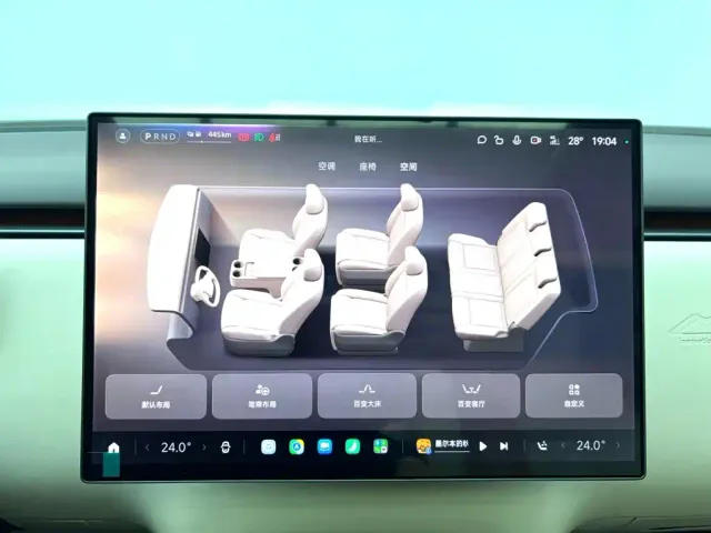 Xiaomi SUV — Фото автомобиля 22
