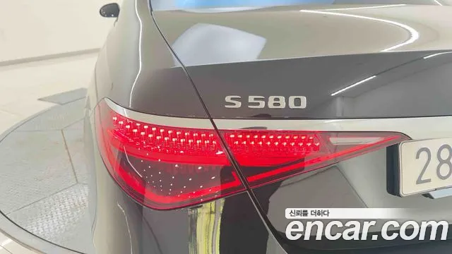 Mercedes-Benz S-Class W223 — Фото автомобиля 10