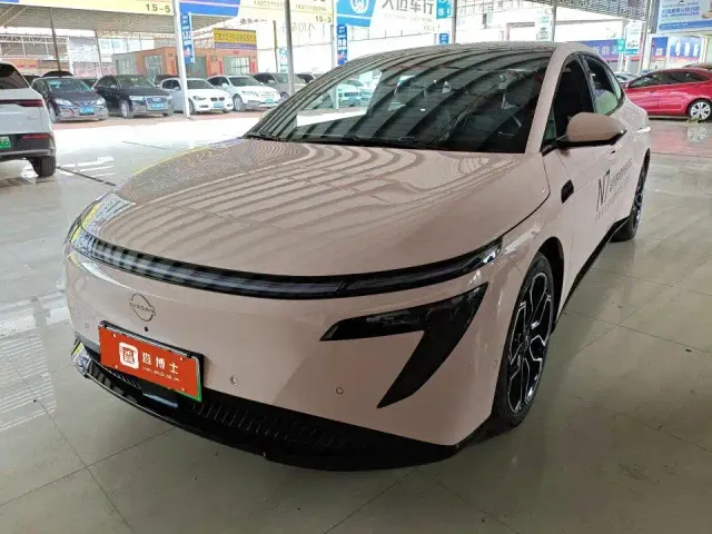 Фотография автомобиля — Nissan N7