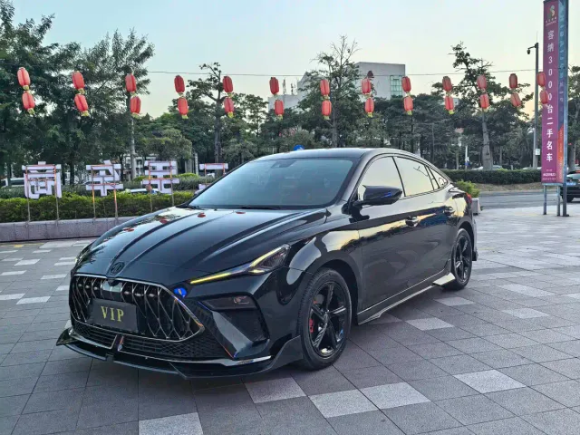 Фотография автомобиля — MG 5 Scorpio