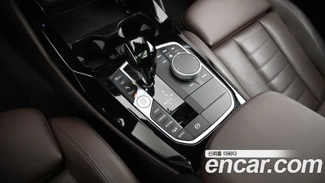 BMW X4 xDrive20i M Sport — Фото автомобиля 9