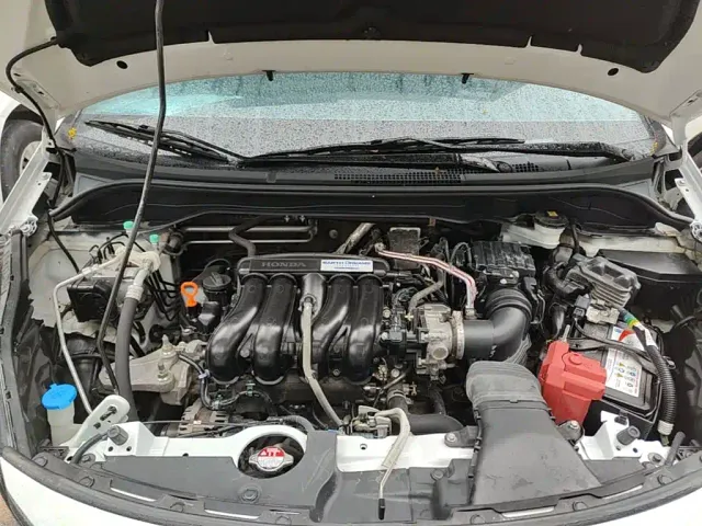 Honda Fit — Фото автомобиля 19