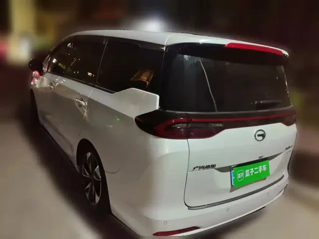 GAC Trumpchi M6 — Фото автомобиля 24