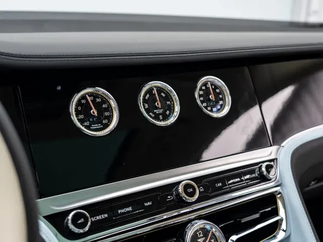 Bentley Flying Spur — Фото автомобиля 8