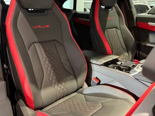 Lamborghini Urus 2023 4.0T V8 S — Фото автомобиля 10
